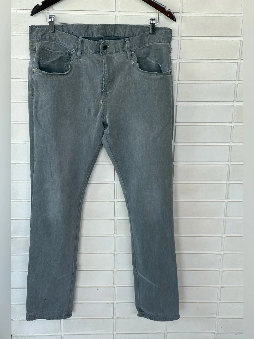 Roark HWY 133 Slim Straight Denim * Gray * Approx 34x32 or XL